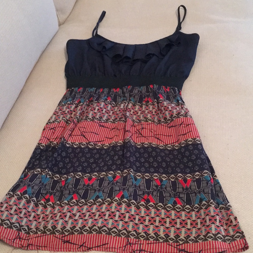 Adorable MUST HAVE dress! Size Small!